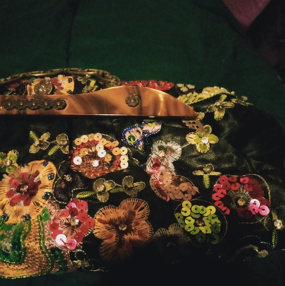 LULLU LALLA multicolor sequin/ bead/ diamante kisslock evening 🛍 - Picture 13 of 16